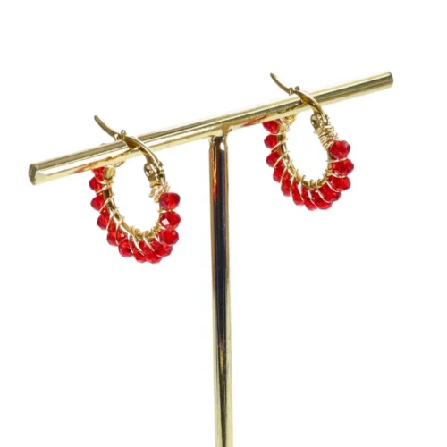 AB-24-00017.webp Arracadas bordadas con cristales rojos