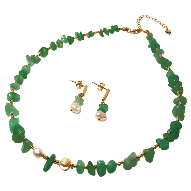 C-24-00001.webp Collar venturina verde y perlas de rio
