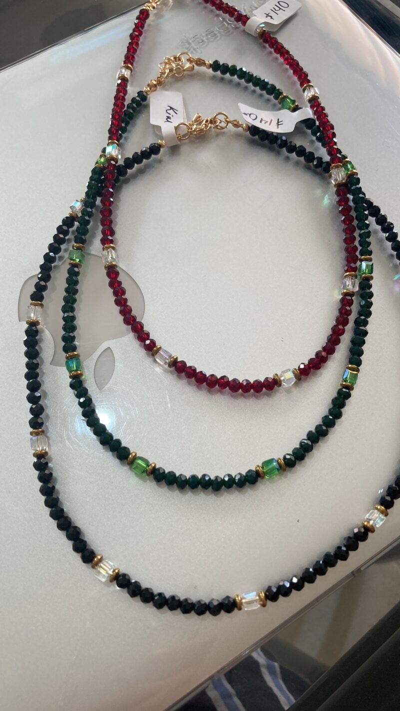 Collar de cristales multicolor Collar de cristales multicolor